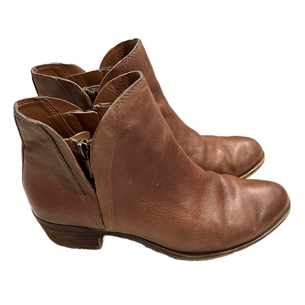Lucky Brand leather “Brenon” booties size 8